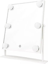 Make-upspiegel De Max